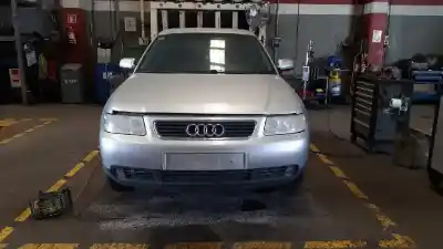 Здавання транспортного засобу audi a3 (8l) 1.6 ambiente року 2000 потужний avu