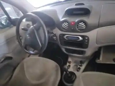 Veículo de Sucata citroen c3 1.4 do ano 2002 alimentado kfv(tu3jp)