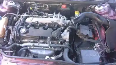 Veicolo di demolizione alfa romeo 147 (190) 1.9 jtd distinctive dell'anno 2004 alimentato 937a2.000