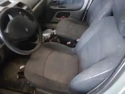 Утилизация автомобиля renault clio ii fase ii (b/cb0) authentique года 2003 питание 