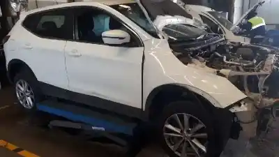 Здавання транспортного засобу nissan qashqai (j11) acenta року 2017 потужний hra2