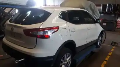 Здавання транспортного засобу nissan qashqai (j11) acenta року 2017 потужний hra2