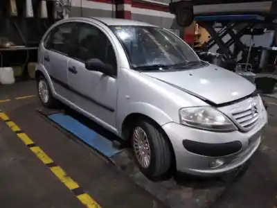 Veículo de Sucata citroen c3 1.4 hdi exclusive do ano 2004 alimentado 8hx