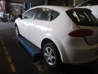 Veicolo di demolizione seat leon (1p1) reference dell'anno 2011 alimentato cay