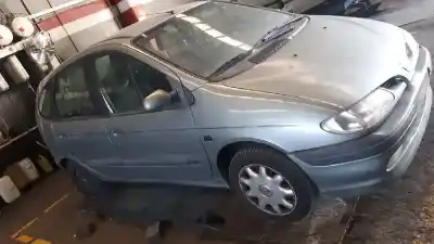 Scrapping Vehicle renault megane i scenic (ja0) 1.6e alize of the year 1998 powered 
