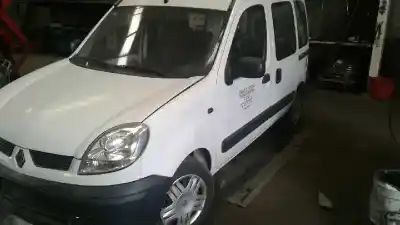 Здавання транспортного засобу renault kangoo (f/kc0) authentique року 2003 потужний 