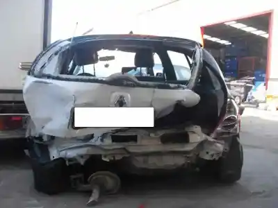 Здавання транспортного засобу renault clio ii fase ii (b/cb0) base authentique року 2001 потужний k9k