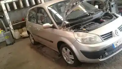 Здавання транспортного засобу renault                                            scenic ii                                                                                                                                                                                                                                                  authentique року 2006 потужний 