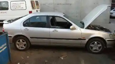 Véhicule à la ferraille honda civic berlina .5 (ma/mb) 1.5 vtec (mb3) de l'année 2000 alimenté d15z8