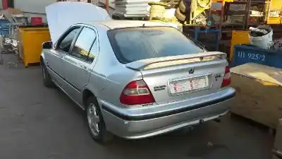 Véhicule à la ferraille honda civic berlina .5 (ma/mb) 1.5 vtec (mb3) de l'année 2000 alimenté d15z8