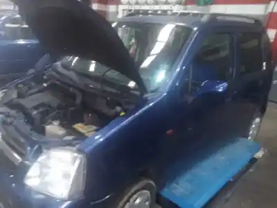 Veicolo di demolizione OPEL AGILA Cosmo dell'anno 2004 alimentato Z13DT