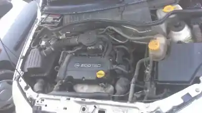 Scrapping Vehicle opel corsa c 1.2 16v cat (z 12 xe / lw4) of the year 2002 powered z12xe