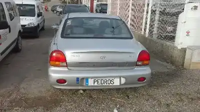 Scrapping Vehicle hyundai sonata (y4) 2.5i v6 gls of the year 2000 powered g6bv-g