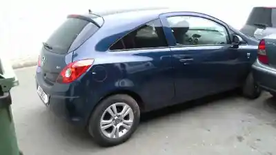 Veicolo di demolizione opel corsa d ´´111 years´´ dell'anno 2011 alimentato a13dtr