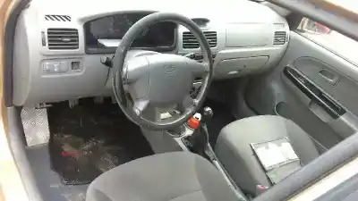 Veículo de Sucata kia rio 1.5 cat do ano 2003 alimentado a5d