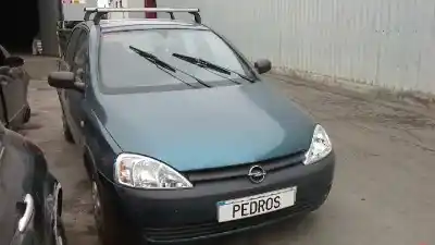 Scrapping Vehicle opel corsa c 1.2 16v cat (z 12 xe / lw4) of the year 2001 powered z12xe