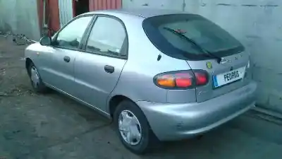 Veicolo di demolizione daewoo lanos se dell'anno 2002 alimentato a15sms