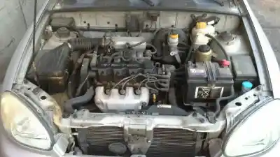 Veicolo di demolizione daewoo lanos se dell'anno 2002 alimentato a15sms