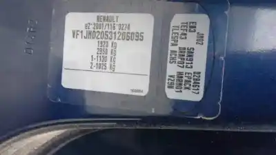 Veicolo di demolizione renault scenic ii confort dynamique dell'anno 2004 alimentato 