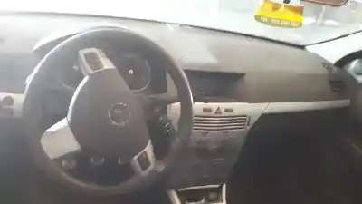 Здавання транспортного засобу opel astra gtc 1.7 16v cdti року 2008 потужний z17dth