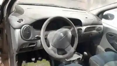 Здавання транспортного засобу renault scénic i monospace (ja0/1_, fa0_) 1.9 dti (ja1u) року 2002 потужний 