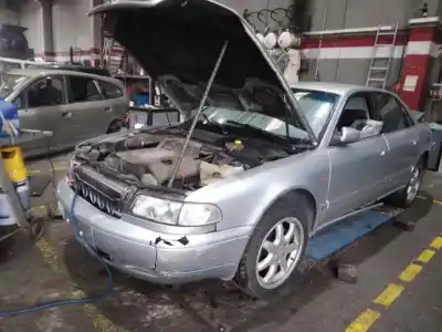 Здавання транспортного засобу AUDI A8 (D2) 3.7 V8 32V року 1996 потужний AEW