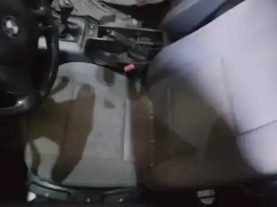 Scrapping Vehicle bmw serie 3 touring (e46) 320d of the year 2002 powered m47n204d4