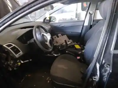 Veículo de Sucata hyundai i20 i (pb, pbt) 1.4 crdi do ano 2011 alimentado 