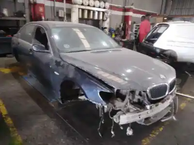 Scrapping Vehicle bmw serie 7 (e65/e66) 730d of the year 2006 powered m57306d3