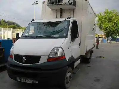 Здавання транспортного засобу RENAULT MASTER II PHASE 2 COMBI 3.0 dCi Diesel CAT (ZD3) року 2003 потужний 
