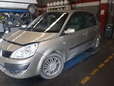 Sloopvoertuig renault scenic iii grand dynamique van het jaar 2008 aangedreven 