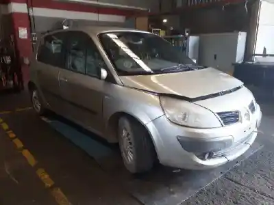 Sloopvoertuig renault scenic iii grand dynamique van het jaar 2008 aangedreven 