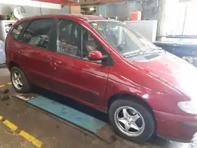 Veicolo di demolizione renault scenic (ja..) 1.6 16v authentique (ja0b/11) dell'anno 1999 alimentato 