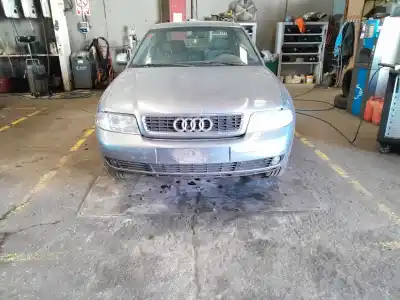 Veículo de Sucata audi a4 berlina (b5) 1.8 t do ano 2000 alimentado awt
