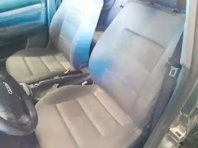 Veículo de Sucata audi a4 berlina (b5) 1.8 t do ano 2000 alimentado awt