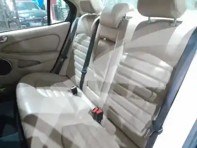 Здавання транспортного засобу jaguar x-type 2.2 d classic року 2008 потужний 