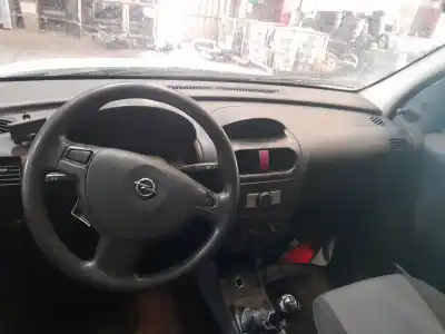 Veículo de Sucata opel combo 1.3 16v cdti do ano 2011 alimentado z13dtj