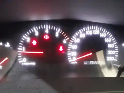 Scrapping Vehicle toyota corolla (e12) 2.0 d-4d luna berlina of the year 2006 powered 