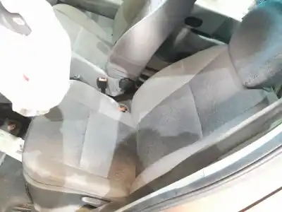 Scrapping Vehicle renault modus 1.4 16v of the year 2005 powered k4j