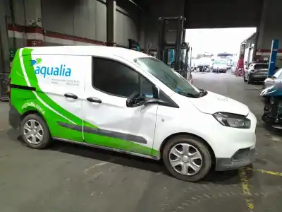 Здавання транспортного засобу ford transit courier * року 2022 потужний 