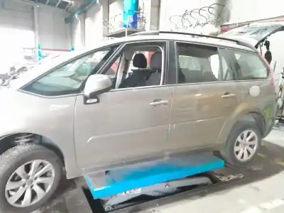 Scrapping Vehicle citroen c4 picasso sx of the year 2010 powered 9hz