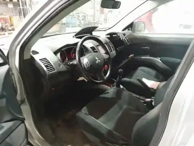 Scrapping Vehicle mitsubishi outlander (cw0) 2.0 di-d cat of the year 2009 powered 