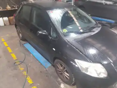 Scrapping Vehicle toyota auris (_e15_) 2.0 d-4d (ade150_) of the year 2009 powered 1ad