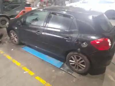 Scrapping Vehicle toyota auris (_e15_) 2.0 d-4d (ade150_) of the year 2009 powered 1ad