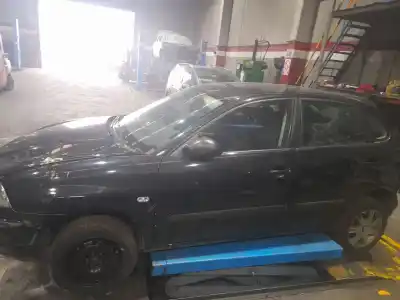 Vehicul casat SEAT IBIZA III (6L1) 1.4 16V al anului 2003 alimentat AUB,BBZ