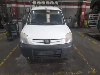 Veículo de Sucata PEUGEOT PARTNER MONOSPACE (5_, G_) 1.6 HDI 75 do ano 2008 alimentado 9HW