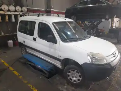 Veicolo di demolizione peugeot partner monospace (5_, g_) 1.6 hdi 75 dell'anno 2008 alimentato 9hw