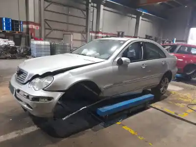 Здавання транспортного засобу mercedes                                           clase c (w203) sportcoupe                                                                                                                                                                                                                                  c 180 compressor (203.746)                                                                                                                                                                                                                                 року 2003 потужний g271946