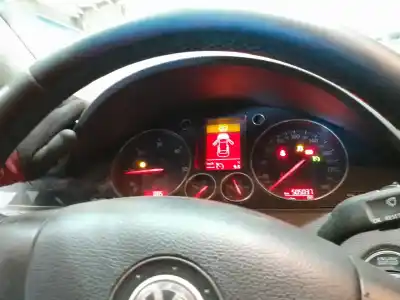 Veículo de Sucata volkswagen passat b6 (3c2) 2.0 tdi 16v do ano 2005 alimentado bkp