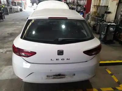 Здавання транспортного засобу seat leon sc (5f5) 1.2 tsi року 2014 потужний cyv